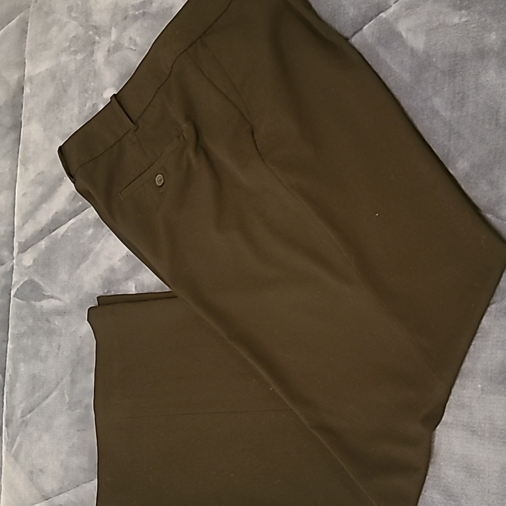 Liz Claiborne ladies pants size 14